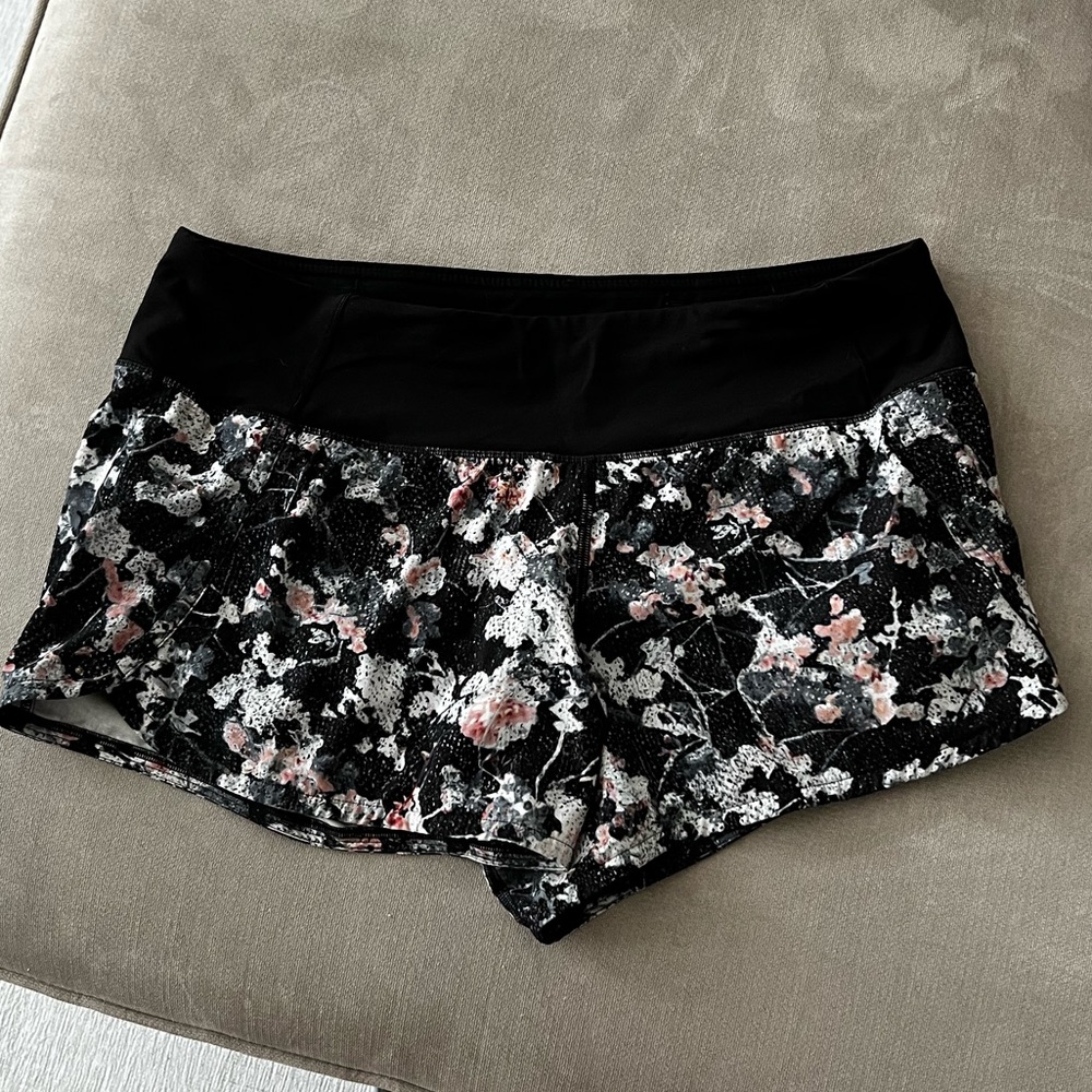 Lululemon Speed Up Shorts 2.5in inseam